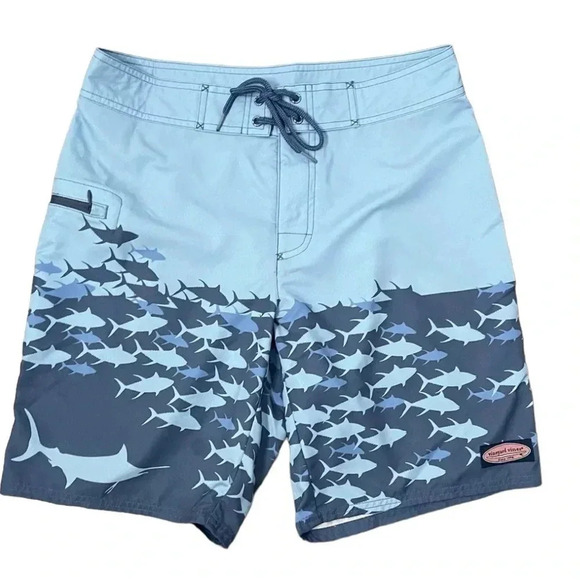 Vineyard Vines short swim trunks,men size 28.Blue, side zip pocket,whale,logo - Picture 3 of 15
